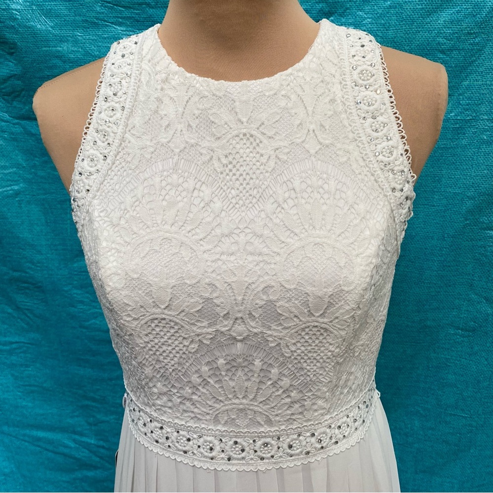 White Lace Wedding Dress